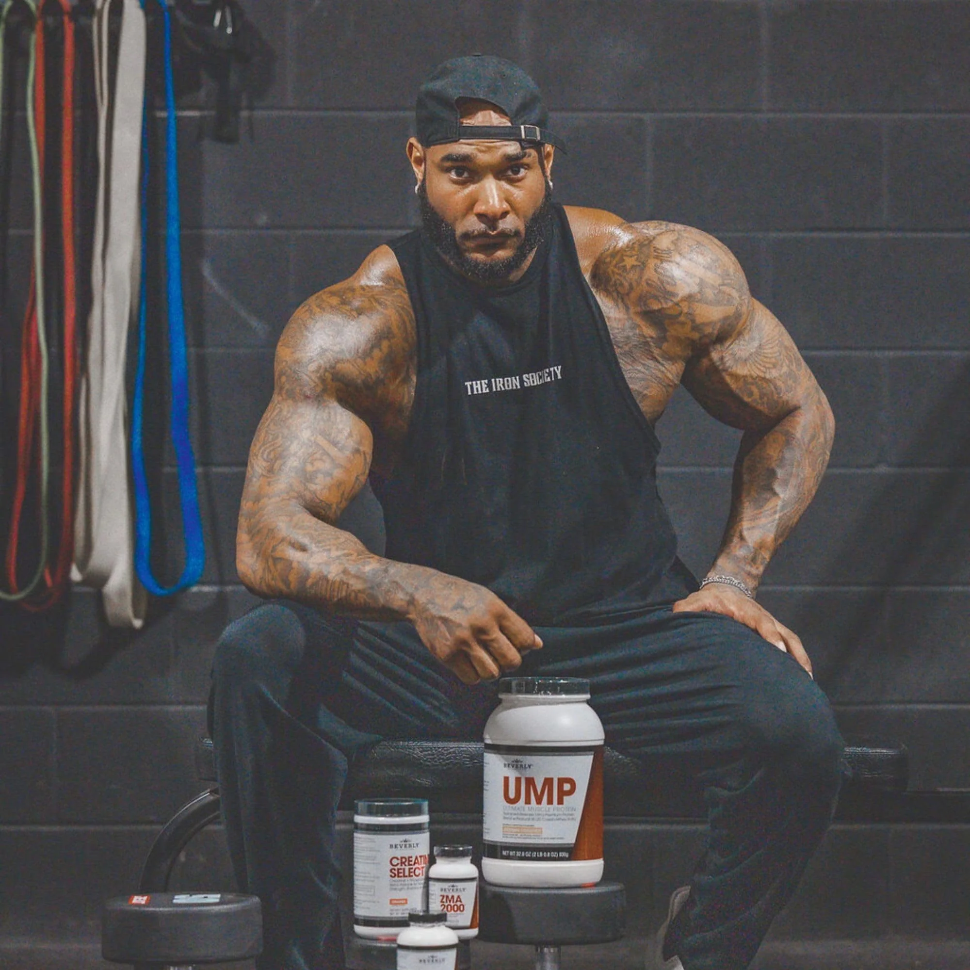 Beverly International UMP Protein Powder, Graham Cracker. Unique Whey-Casein Ratio Builds Lean Muscle Support. Easy to Digest. No Bloat. (32.8 oz) 2lb .8 oz - Image 3