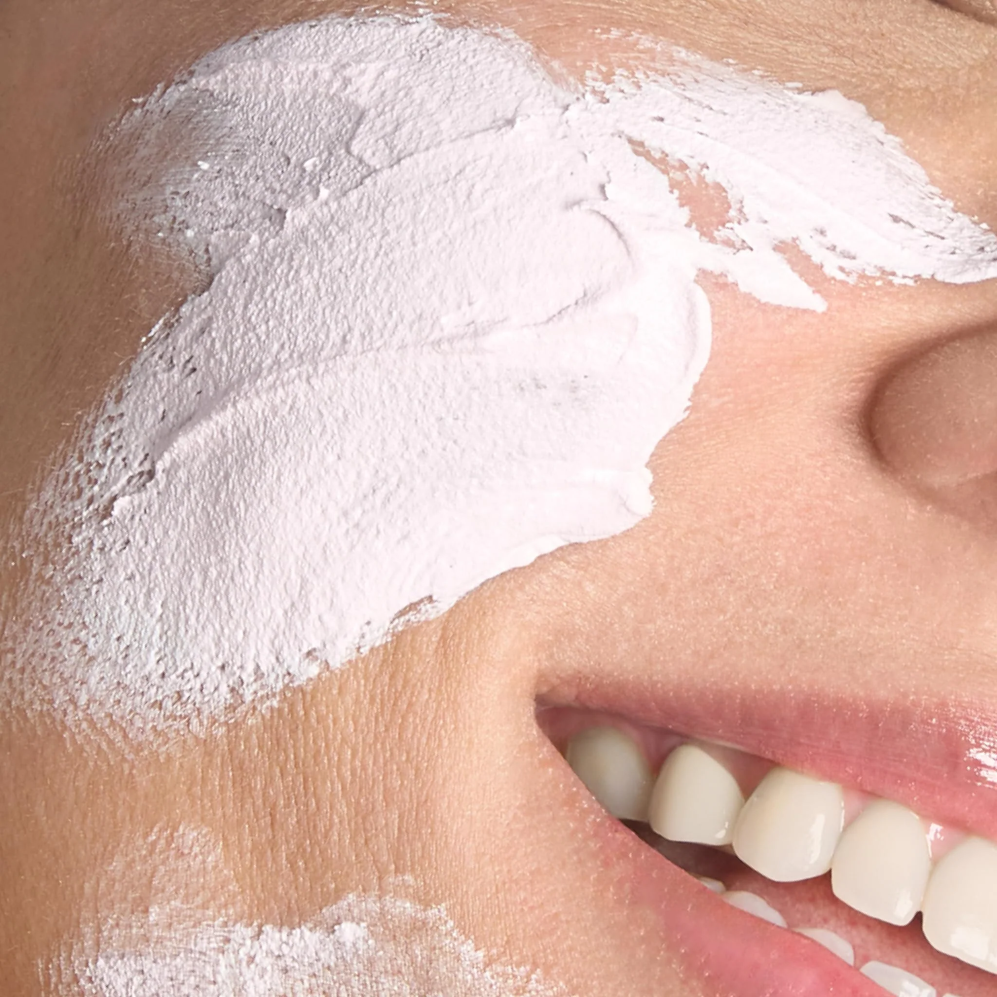 Bliss Mighty Marshmallow + Vitamin C Whipped Mask - Brighten & Hydrate Skin with Marshmallow Root, Vitamin C Powerhouse Blend, Zinc PCA and Olive Leaf Extract - 1.7 Oz - Image 3