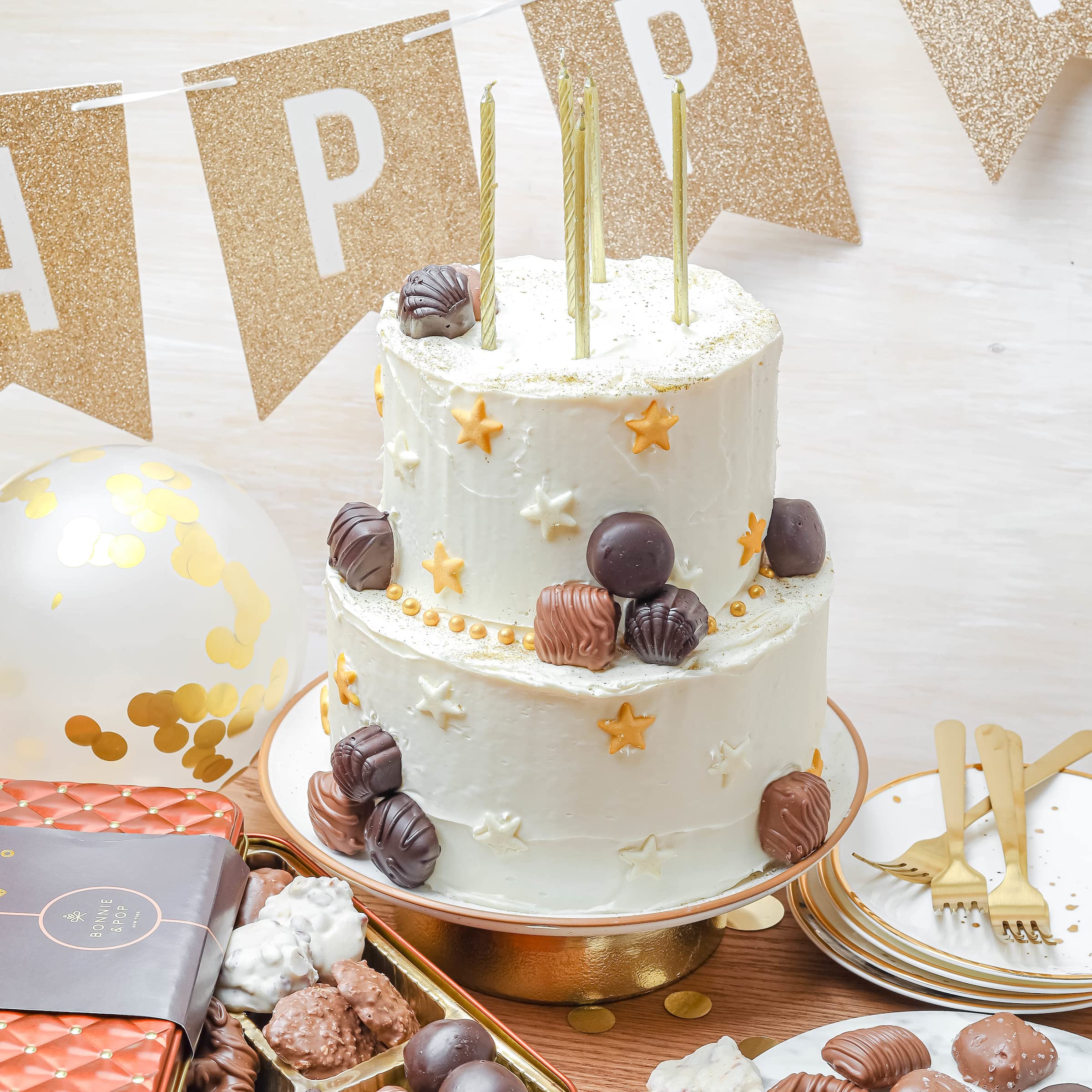 BONNIE AND POP - Birthday Food Gift Basket, Happy Birthday Chocolate, Birthday Gift Box, Food Birthday Gifts for Women and Men, Birthday Treats, Prime Snack Gift Arrangements, Bonnie and Pop - Image 6