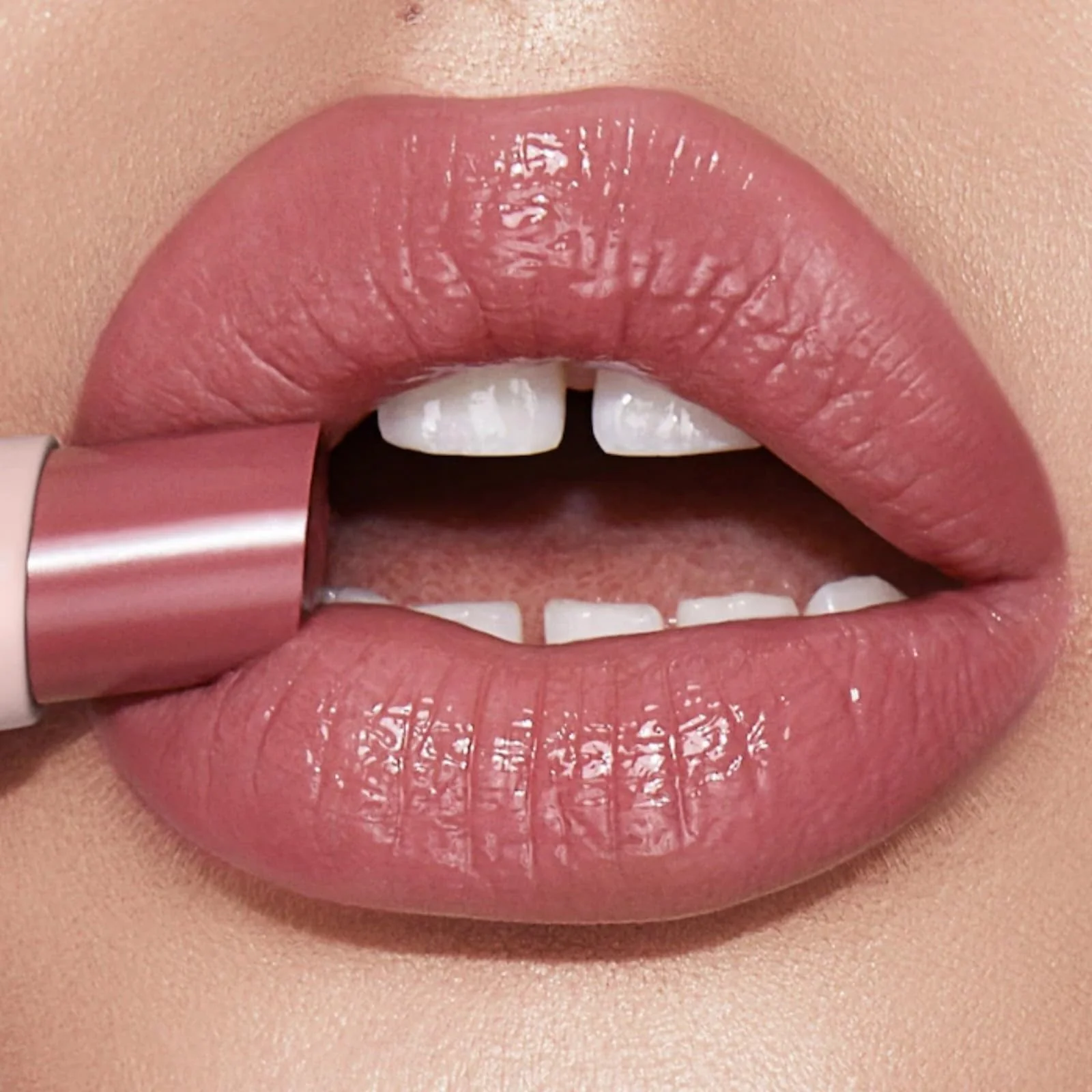 Charlotte Tilbury Pillow Talk Happikiss Hyaluronic Lip Balm Lipstick - Image 5