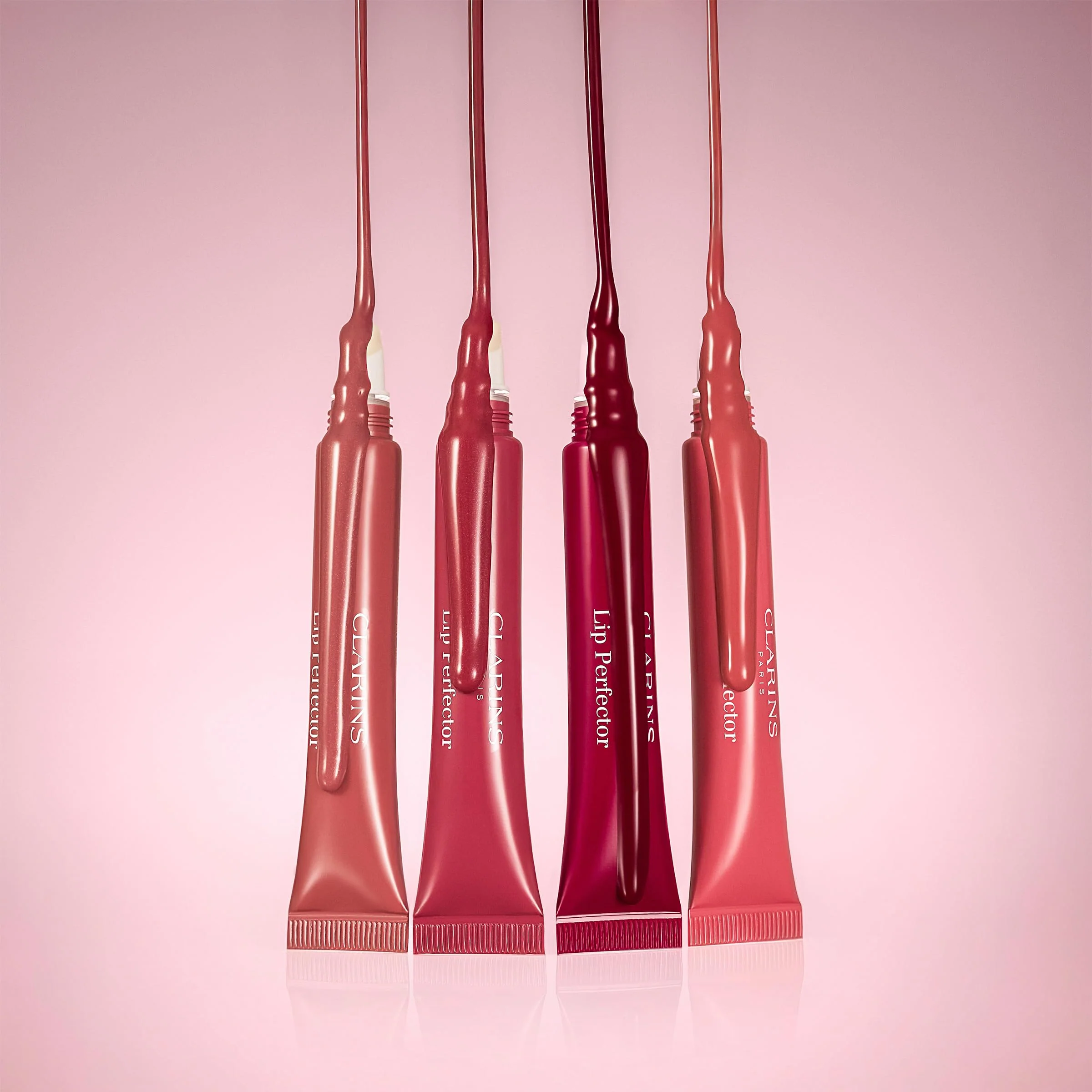 Clarins Natural Lip Perfector | Sheer Finish Lip Gloss | Instant 3D Shine | Nourishing, Hydrating, Softening and Lip Plumping | Contains Natural Plant Extracts With Skincare Benefits | 0.35 Oz - Image 3