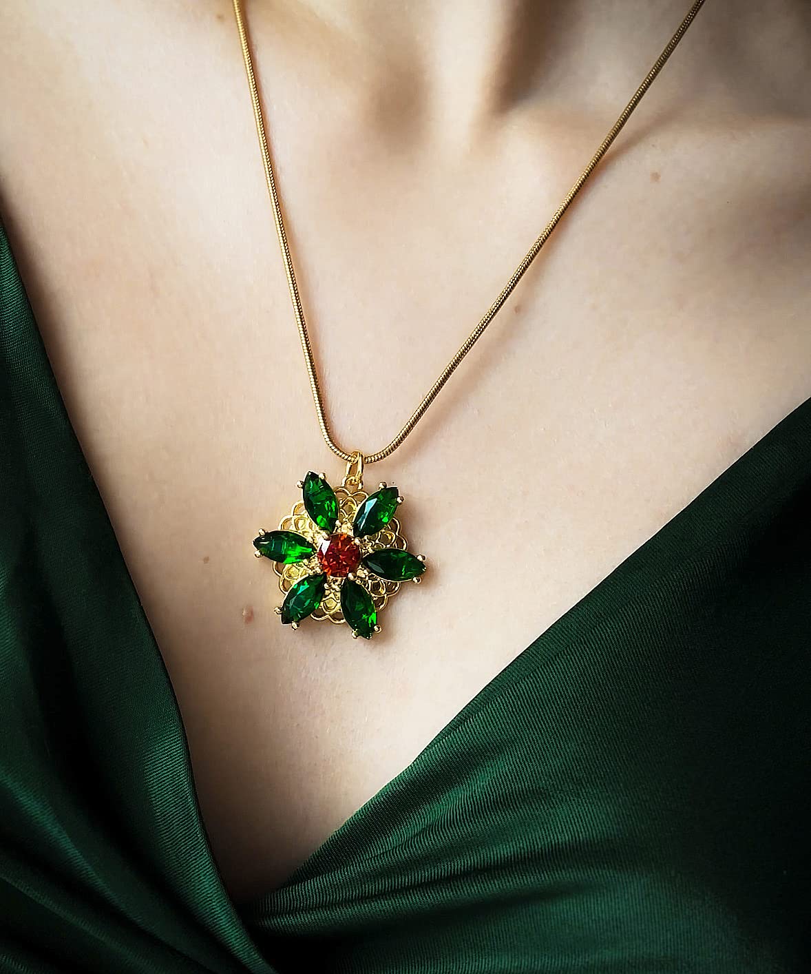 Confede Anastasia Necklace-Lost Princess Inspired Together In Paris Emerald Stone Flower Necklace for Women, Green - Image 6