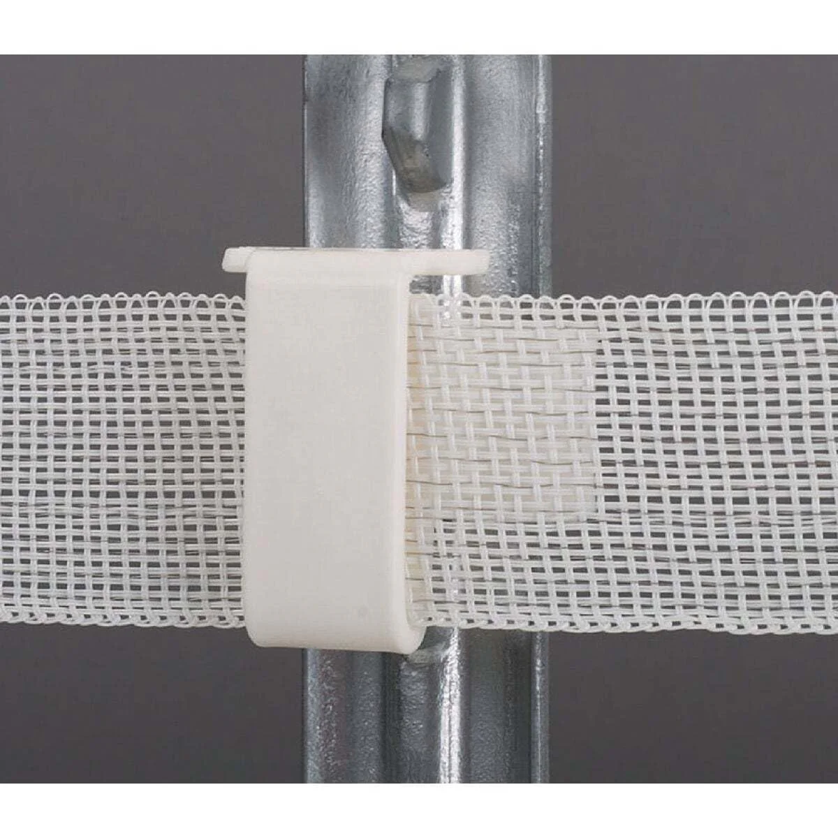 Dare 2334-25W Snap-On White Polyethylene Electric Fence Insulator (25-Pack) - Image 3
