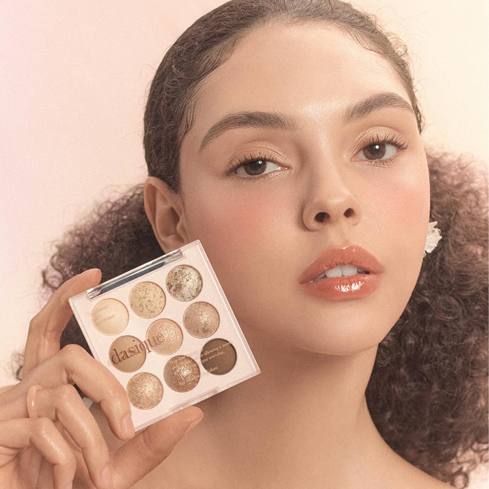dasique Shadow Palette #21 Almond Vanilla l Vegan, Cruelty-Free l 9 Blendable Shades in Smooth Matte and Shimmer Finishes with Gorgeous Pearls - Image 7