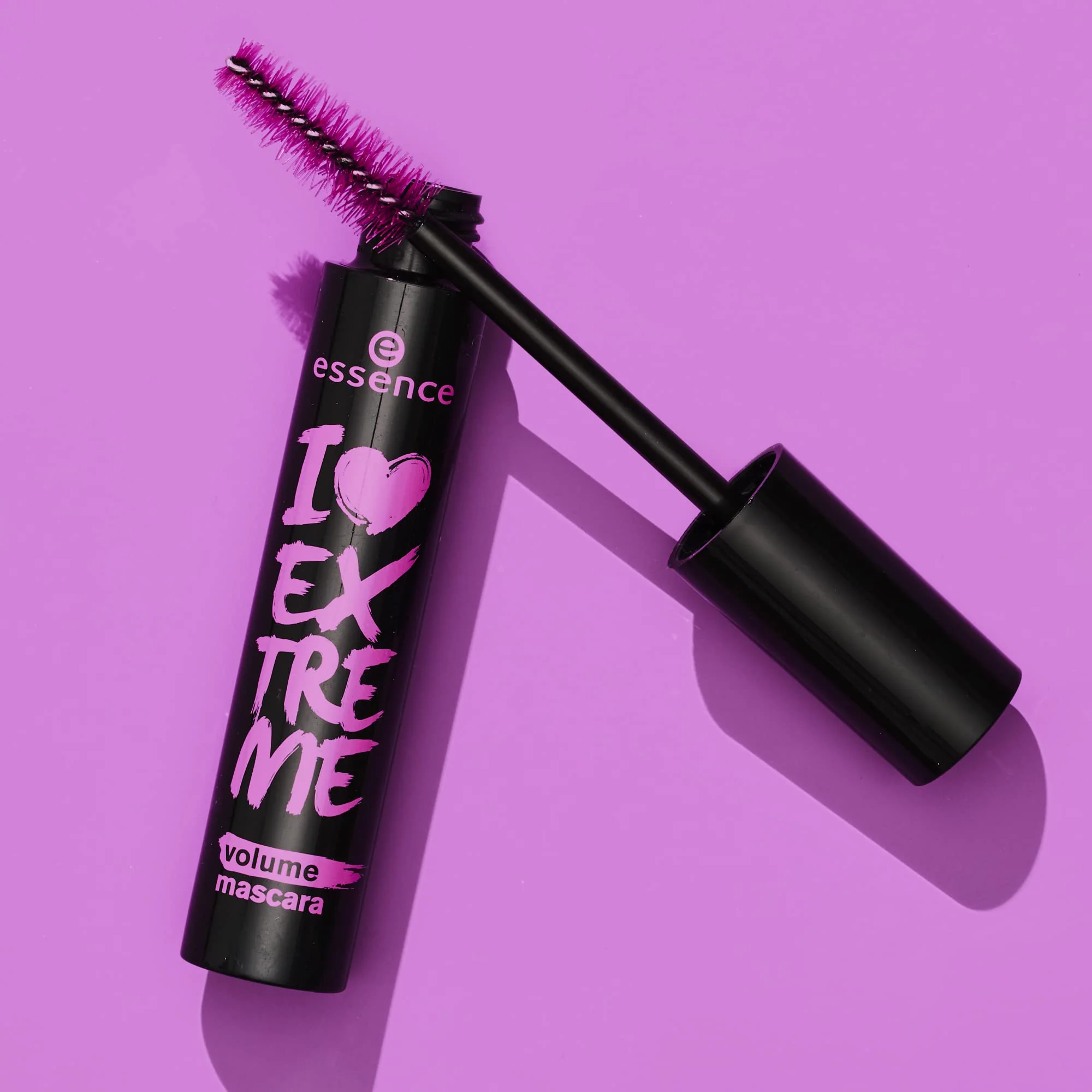 essence | I Love Extreme Volume Mascara (Pack of 1) | Flake Free, Intense & Dramatic Volume | Vegan & Cruelty Free - Image 4