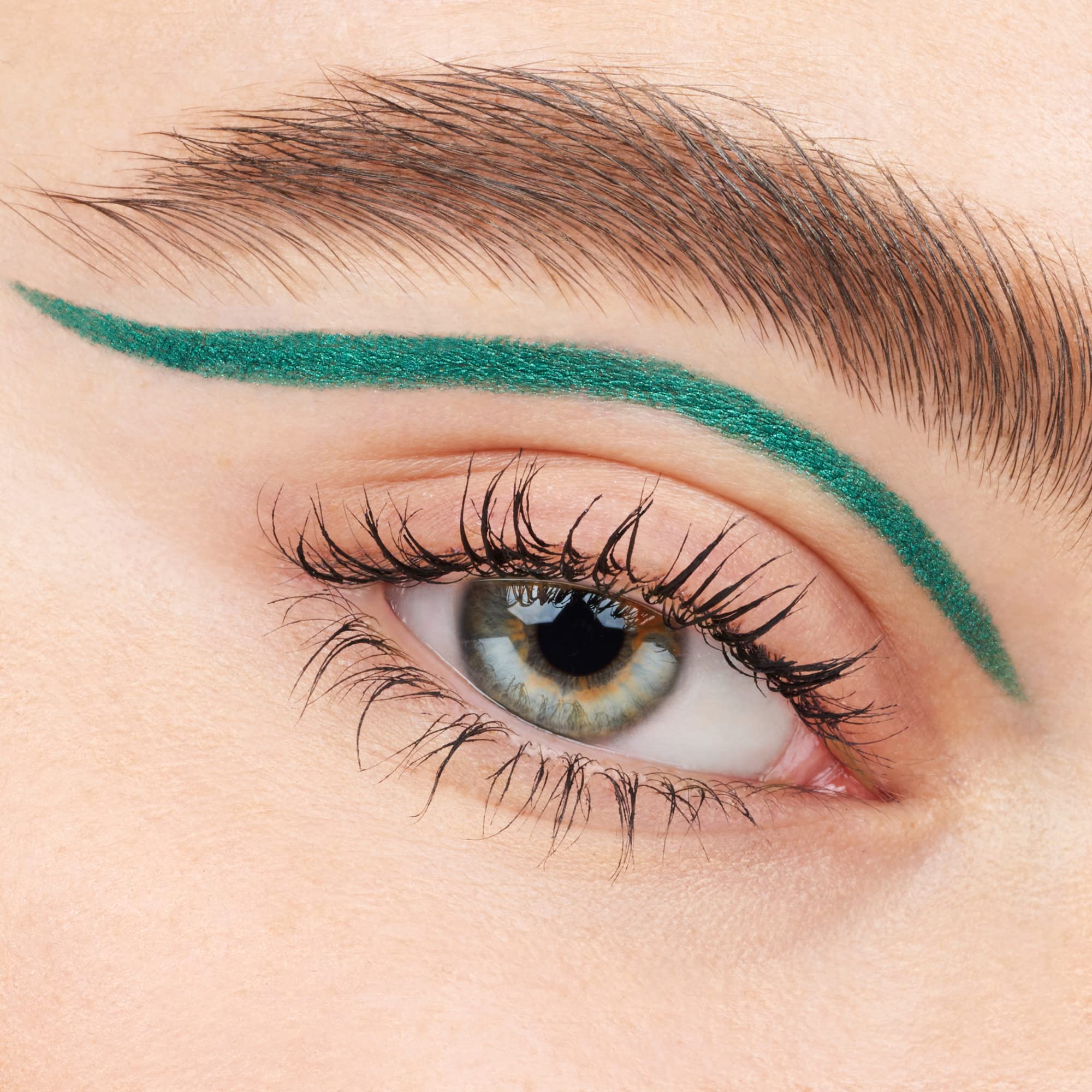 essence | Stay & Play Gel Eyeliner | Super Soft Gel-like Texture | Waterproof & Longlasting | Vegan & Cruelty Free (07 Emerald Dragon) - Image 7