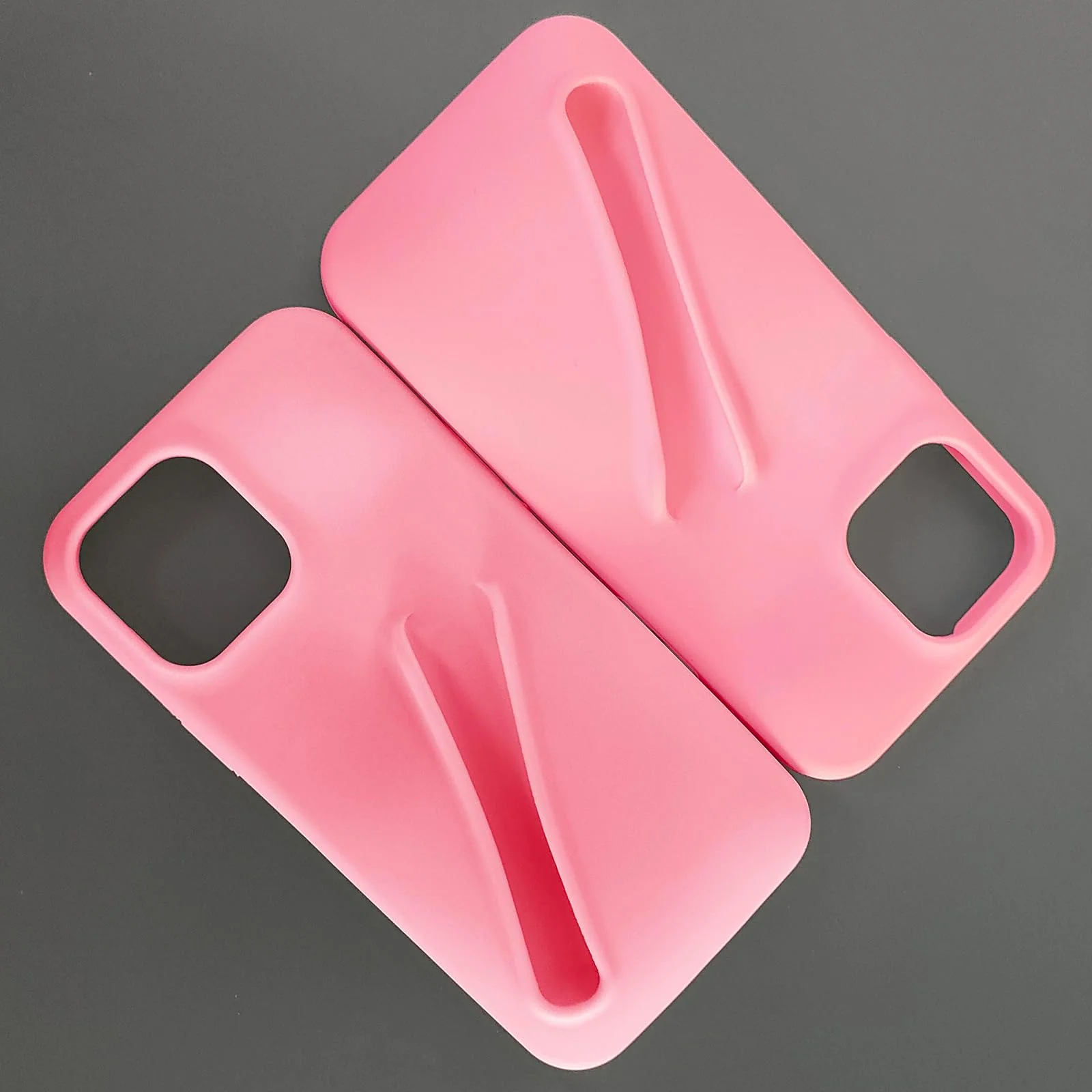 Generic Lip Gloss Phone 14 Pro Max Case - Premium Silky Silicone Lip and Phone Case with Puffy Back and Tactile Buttons for Easy Grip - Protective and Stylish Case Phone 14 Pro Max (Pink) - Image 6