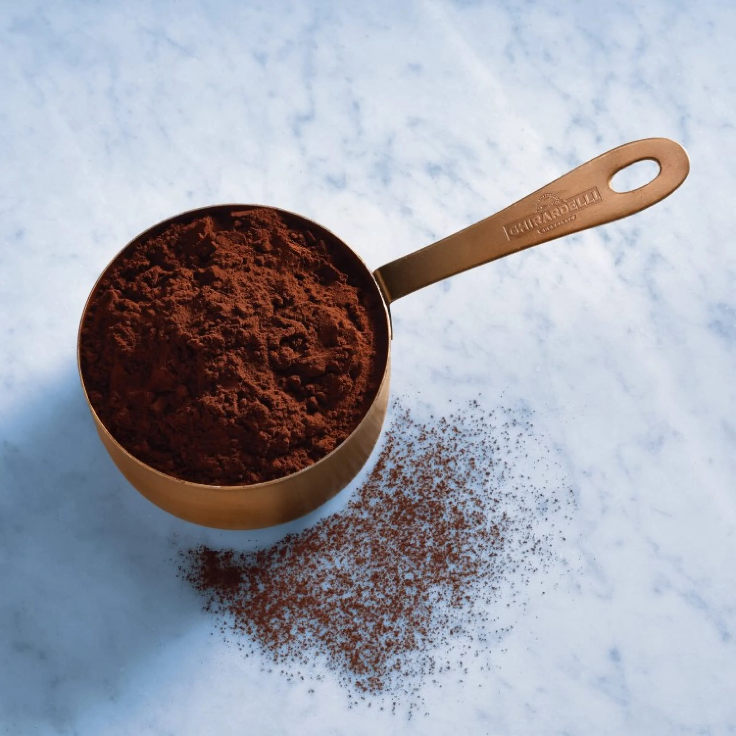 Ghirardelli Majestic Premium Cocoa Powder, 32 Ounce Can with Ghirardelli Stamped Barista Spoon - Image 3