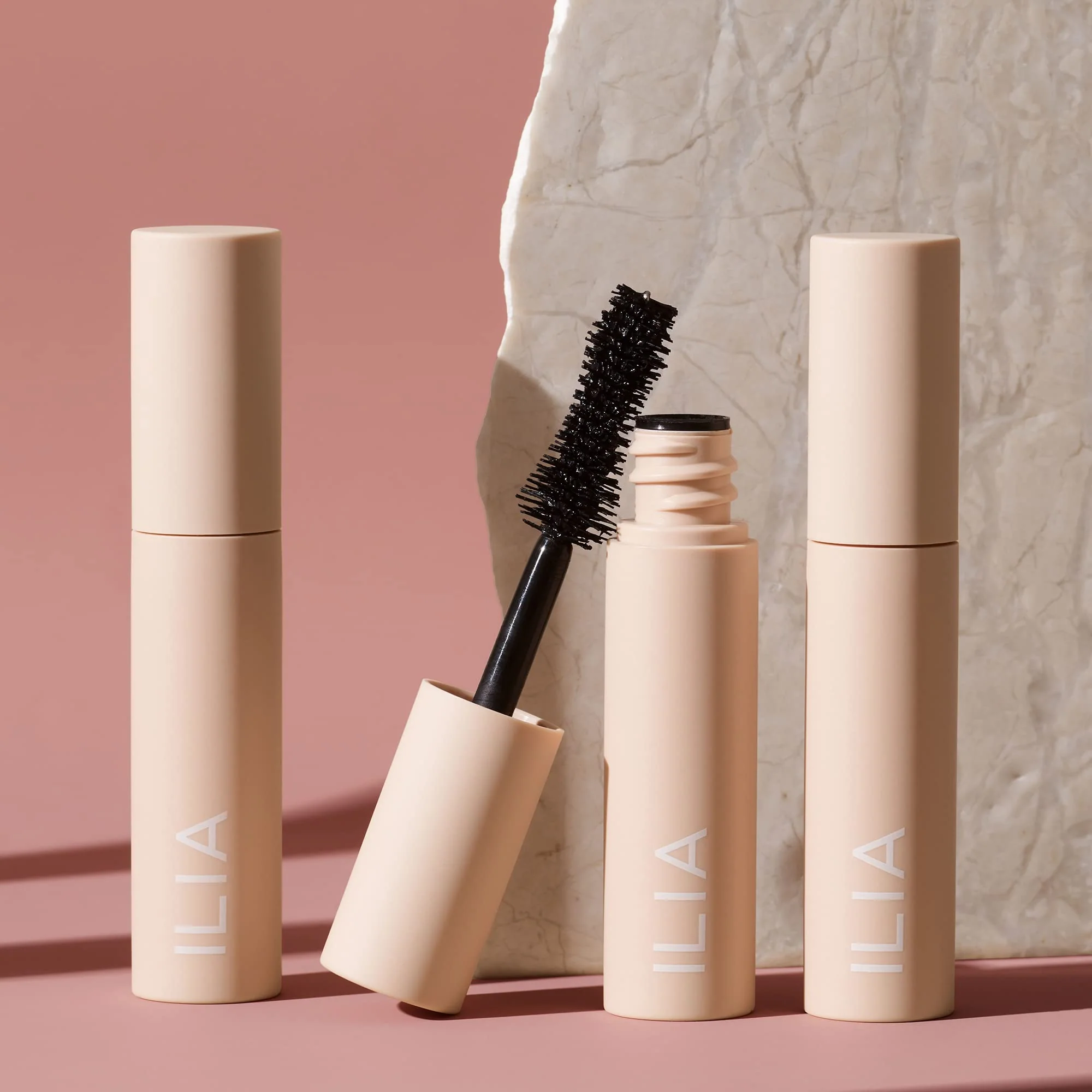 ILIA - Fullest Volumizing Mascara | Weightless, Buildable, Smudge + Flake-Free, Sensitive Eyes Safe | Full, Thick, Healthier Lashes | Non-Toxic, Vegan, Cruelty-Free (Travel Size Mini, 0.13 oz | 4 ml) - Image 6