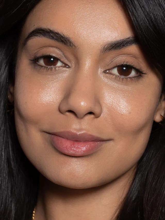 ILIA - Super Serum Skin Tint SPF 40 | Non-Comedogenic, Vegan, Lightweight to Help Against Blue Light, + Pollution while Hydrating, Smoothing, + Refining (Ramla Bay ST12.5, 1 fl oz | 30 ml) - Image 4