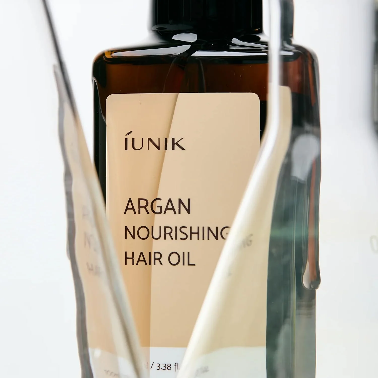 IUNIK Argan 3.9% Hair Oil Serum Nourishing for Dry and Damaged Hair - Anti Frizz Lightweight Hair Treatment Deep Conditioner Mask, Paraben and Sulfate Free, Aceite de Argan Cabello 3.38 Fl Oz Korean - Image 4