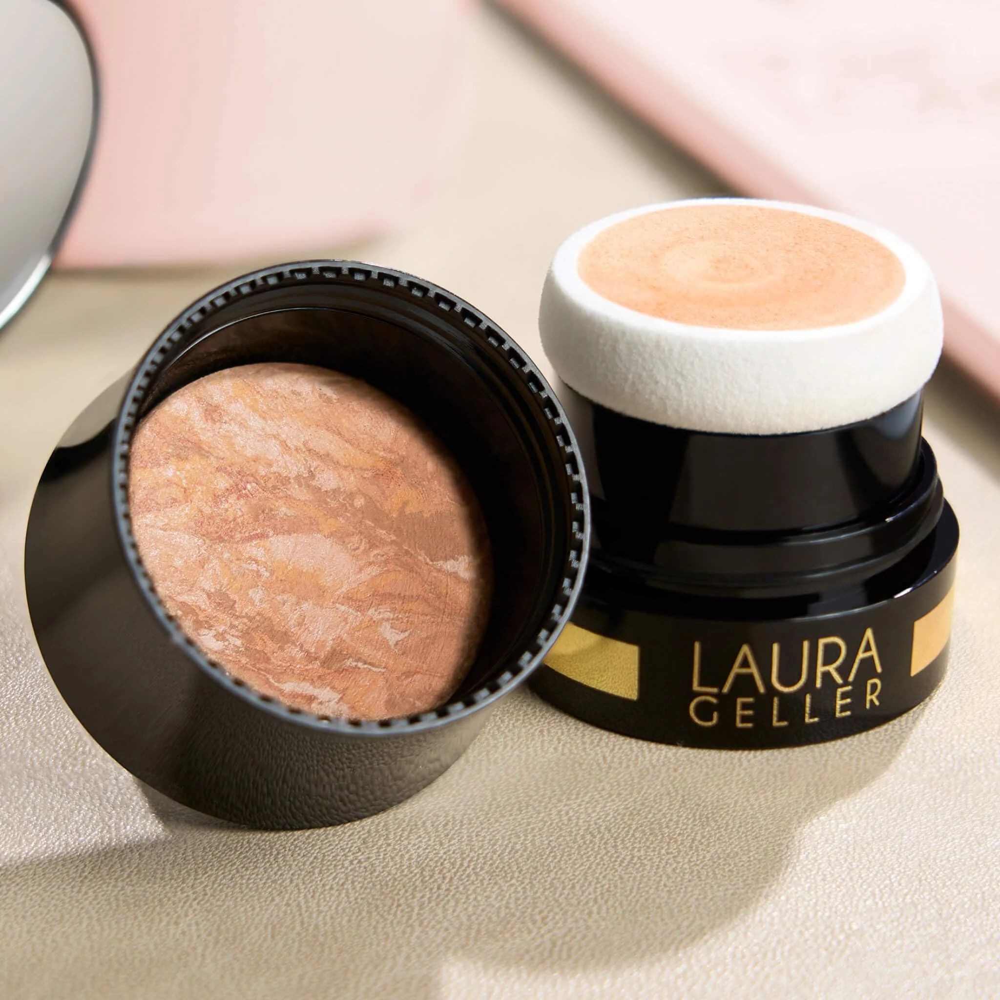 LAURA GELLER NEW YORK Baked Balance-n-Glow To Go Travel Size Illuminating Foundation - Porcelain - Buildable Sheer to Light Coverage - Satin Finish - Image 6