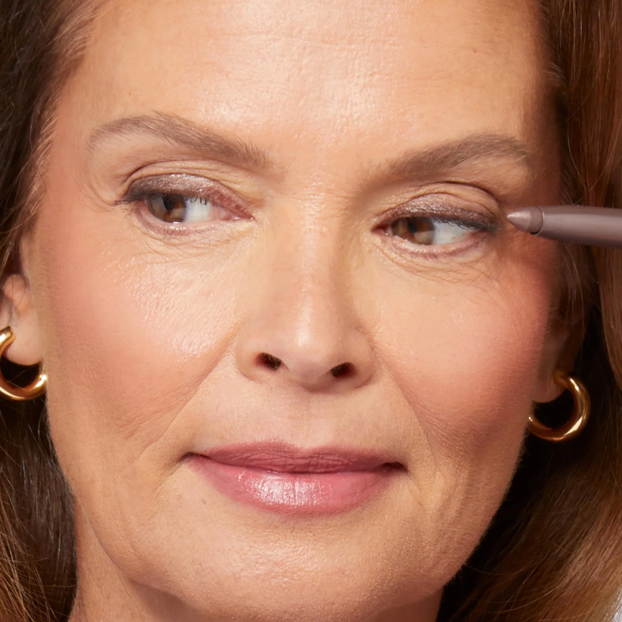 LAURA GELLER NEW YORK Kajal Longwear Kohl Eyeliner Pencil - Soft Slate Kohl - Caffeine and Vitamin E - Smooth & Blendable Liner - Built-In Sharpener - Image 6