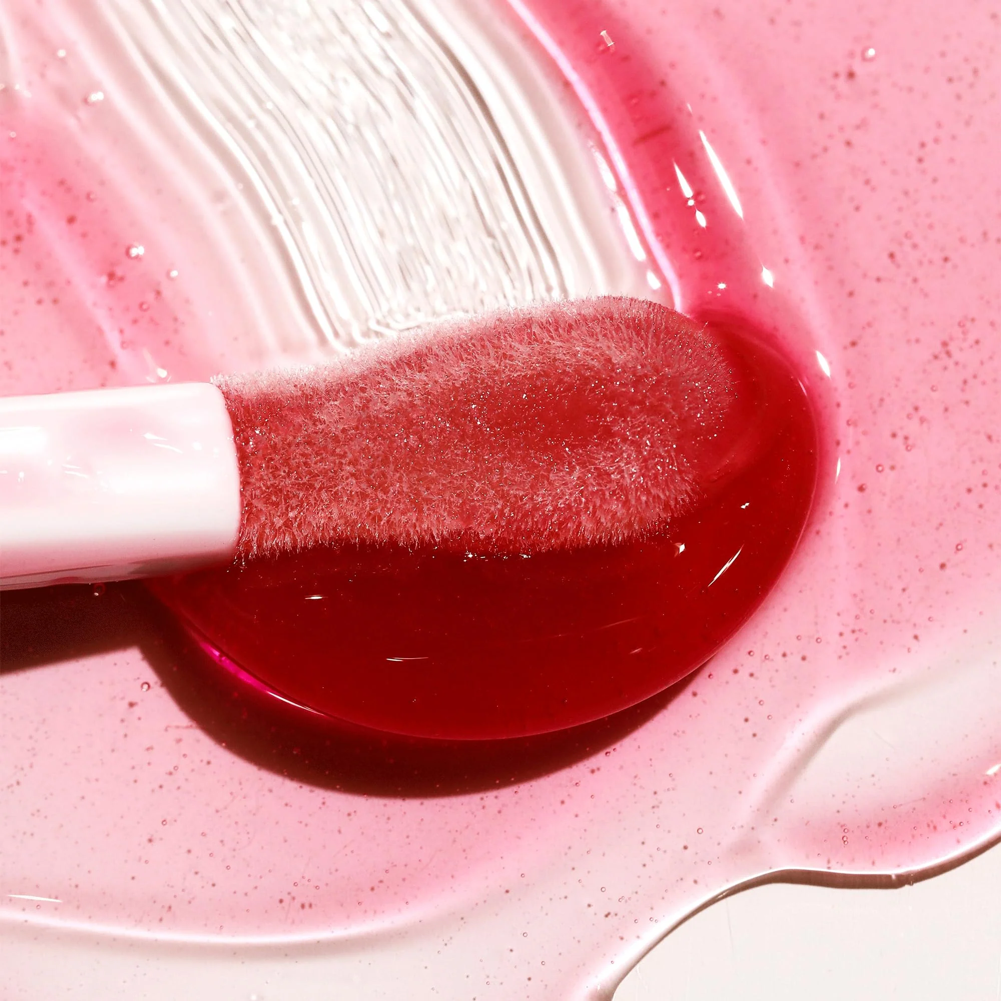 Milani Fruit Fetish Lip Oil Bundle with Vitamin E for Instant Hydration, Fruit Extract Infused Lip Treatment and Moisturizing Lip Gloss - Raspberry Peach + Strawberry Melon, 2pk - Image 3