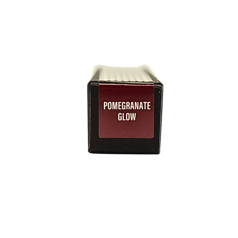 MoistureGlow™ Plumping Lip Serum - Image 4