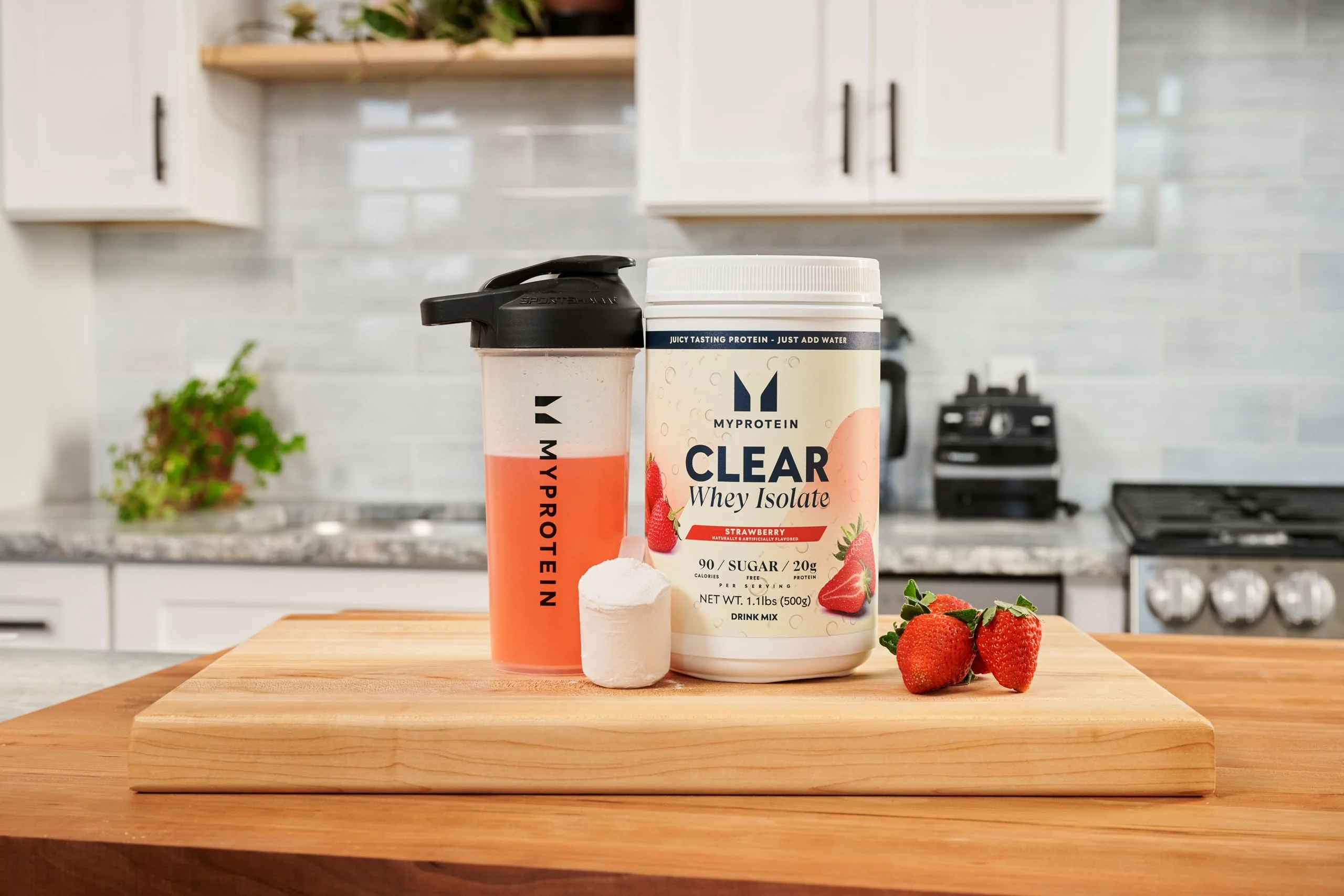 Myprotein Clear Whey Isolate Protein Powder, 20 Servings (1.1lbs) Strawberry, 20g Protein per Serving, Naturally Flavored Drink Mix, Daily Protein Intake for Superior Performance - Image 8