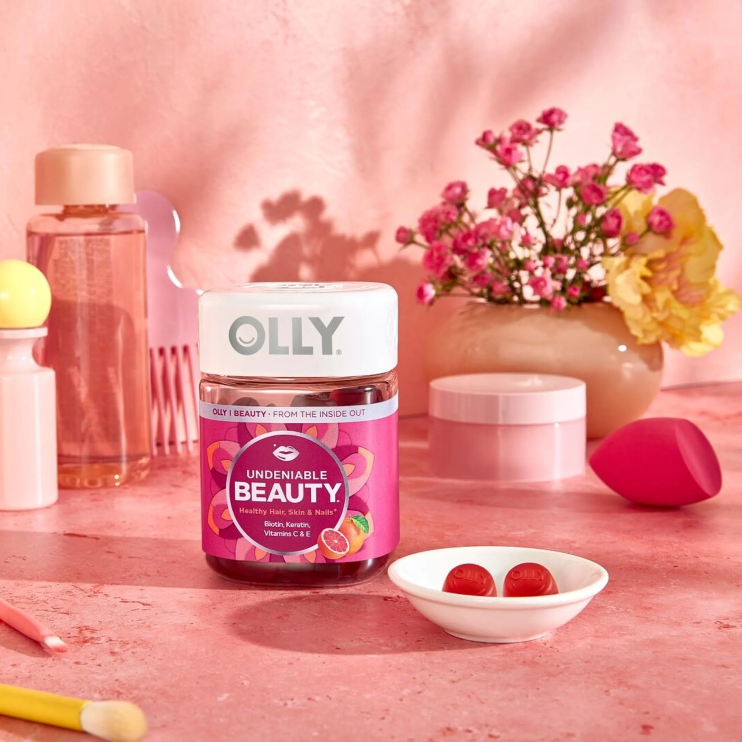 OLLY Undeniable Beauty Gummy, For Hair, Skin, Nails, Biotin, Vitamin C, Keratin, Chewable Supplement, Grapefruit, 30 Day Supply - 60 Count - Image 7