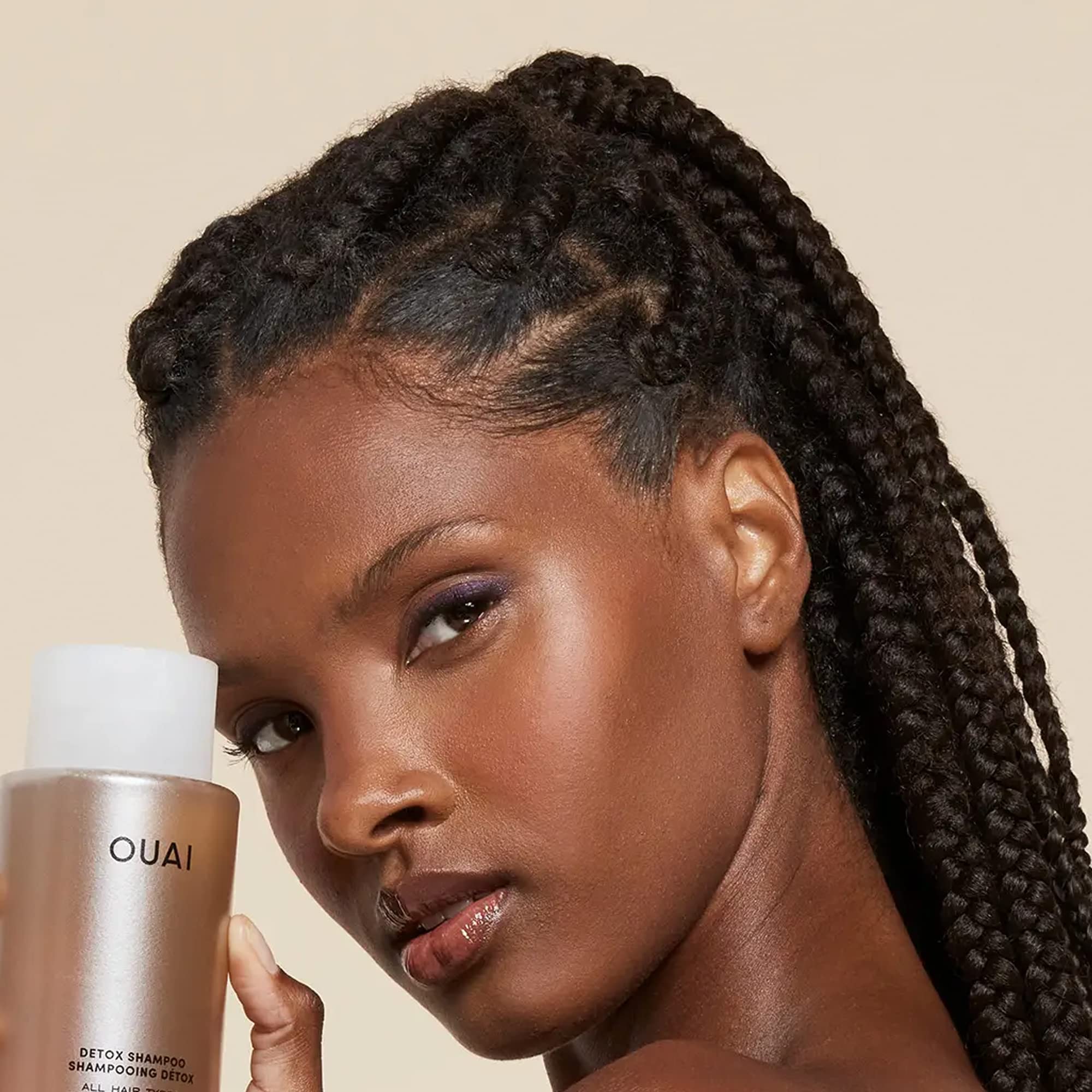 OUAI Detox Shampoo Travel Size - Clarifying Shampoo for Build Up, Dirt, Oil, Product and Hard Water - Apple Cider Vinegar & Keratin for Clean, Refreshed Hair - Sulfate-Free Hair Care (3 oz) - Image 3