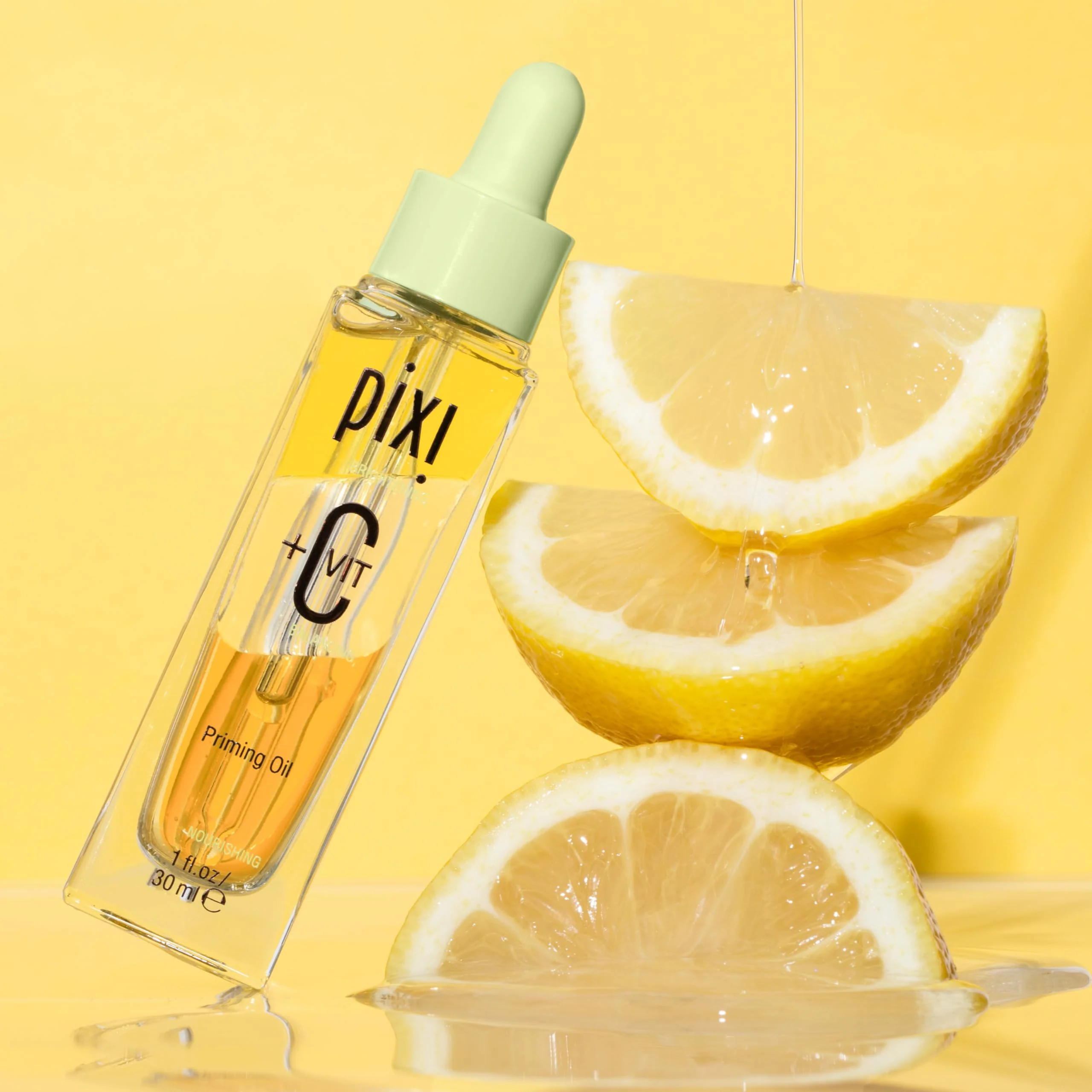 Pixi Beauty +C Vit Priming Oil | Nourishing Vitamin C Facial Oil Energizes & Balances Skin | Creates A Flawless Makeup Base | 1.00 Fl Oz - Image 5
