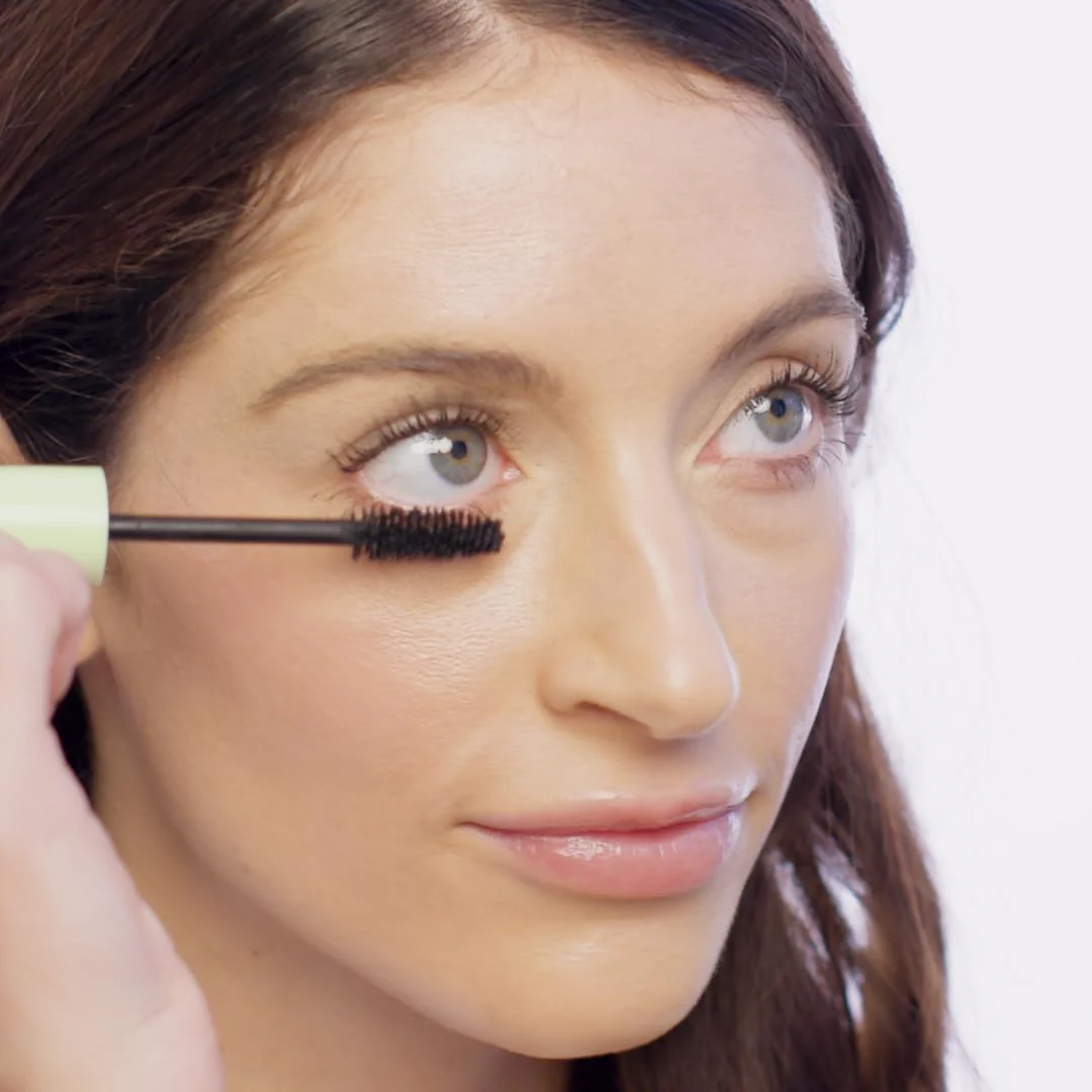 Pixi Large Lash Mascara | Extreme Volume Mascara with Vitamin E, Panthenol & Bamboo | False Lash Effect | Smudge-Proof & Water-Resistant | Ophthalmologist Tested | No.1 Bold Black | 0.4 fl oz/ 12ml - Image 6