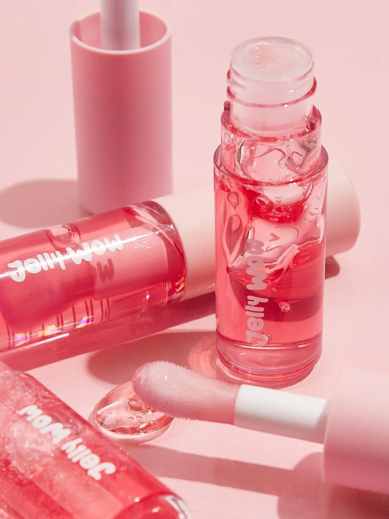 SHEGLAM Jelly Wow Hydrating Non-Sticky Lip Oil Moisturizing Plumping Lip Gloss - Berry Involved - Image 2