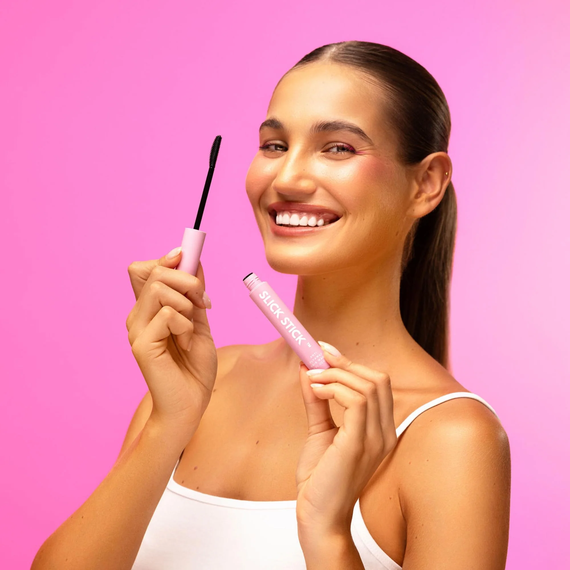 SlickHair - Hair Stick for Flyaways, Gel Stick To Sleek and Tame Hair, Styles and Nourishes Hair, Non Sticky and Non Greasy - 10ml - Image 3