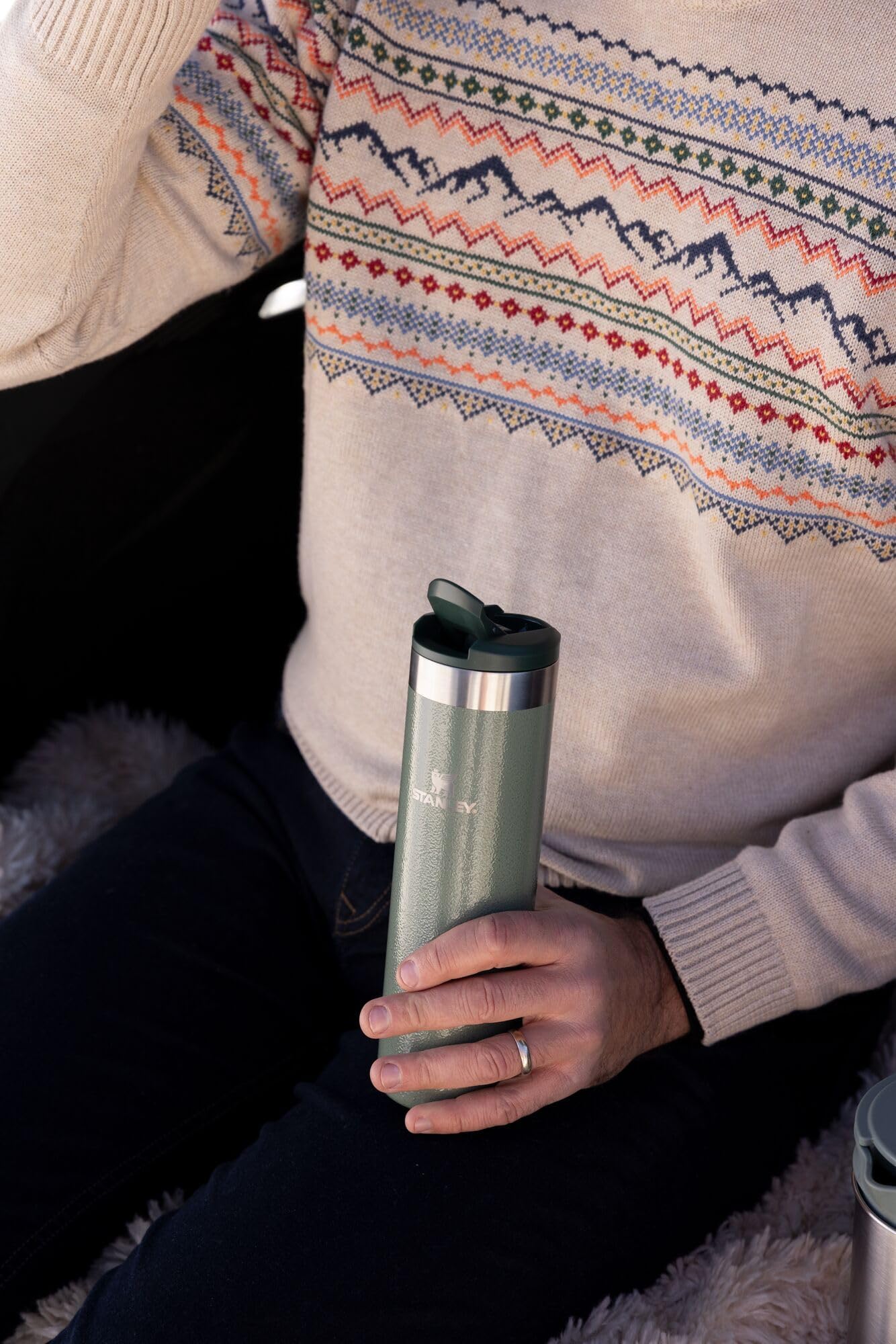Stanley AeroLight Transit Bottle 20 oz | Locking Drink Through Lid | Leak Resistant Water Bottle or Coffee Travel Mug | Lightweight Insulated Stainless Steel | BPA-Free | Hammertone Green - Image 4