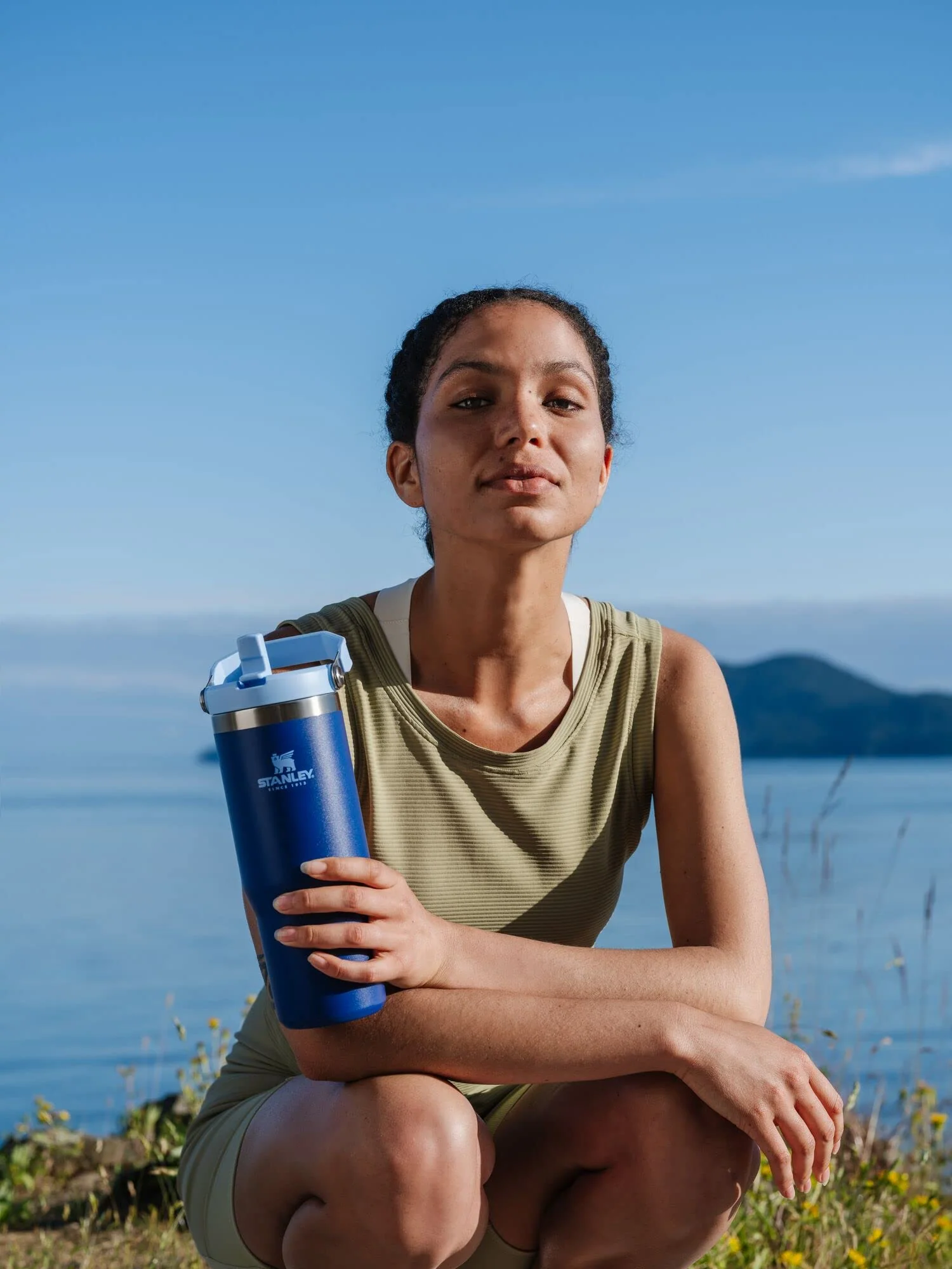 STANLEY IceFlow Flip Straw Tumbler with Handle 30 oz | Twist On Lid and Flip Up Straw | Leak Resistant Water Bottle | Insulated Stainless Steel |BPA-Free | Lapis - Image 3