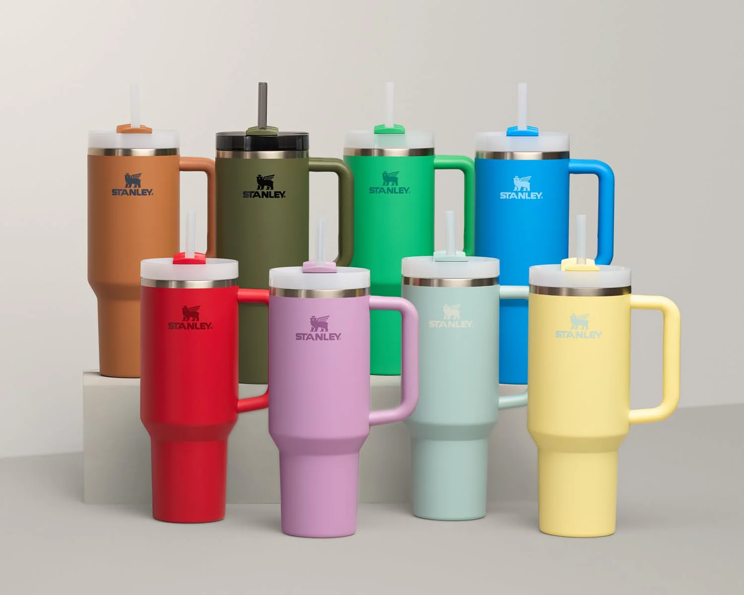 STANLEY Quencher H2.0 Tumbler with Handle and Straw 40 oz | Flowstate 3-Position Lid | Cup Holder Compatible for Travel | Insulated Stainless Steel Cup | BPA-Free | Dried Pine - Image 3