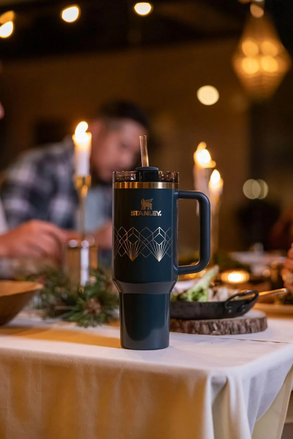 Stanley Quencher H2.O FlowState™ Tumbler 40 oz Forrest Gloss Deco - Image 4