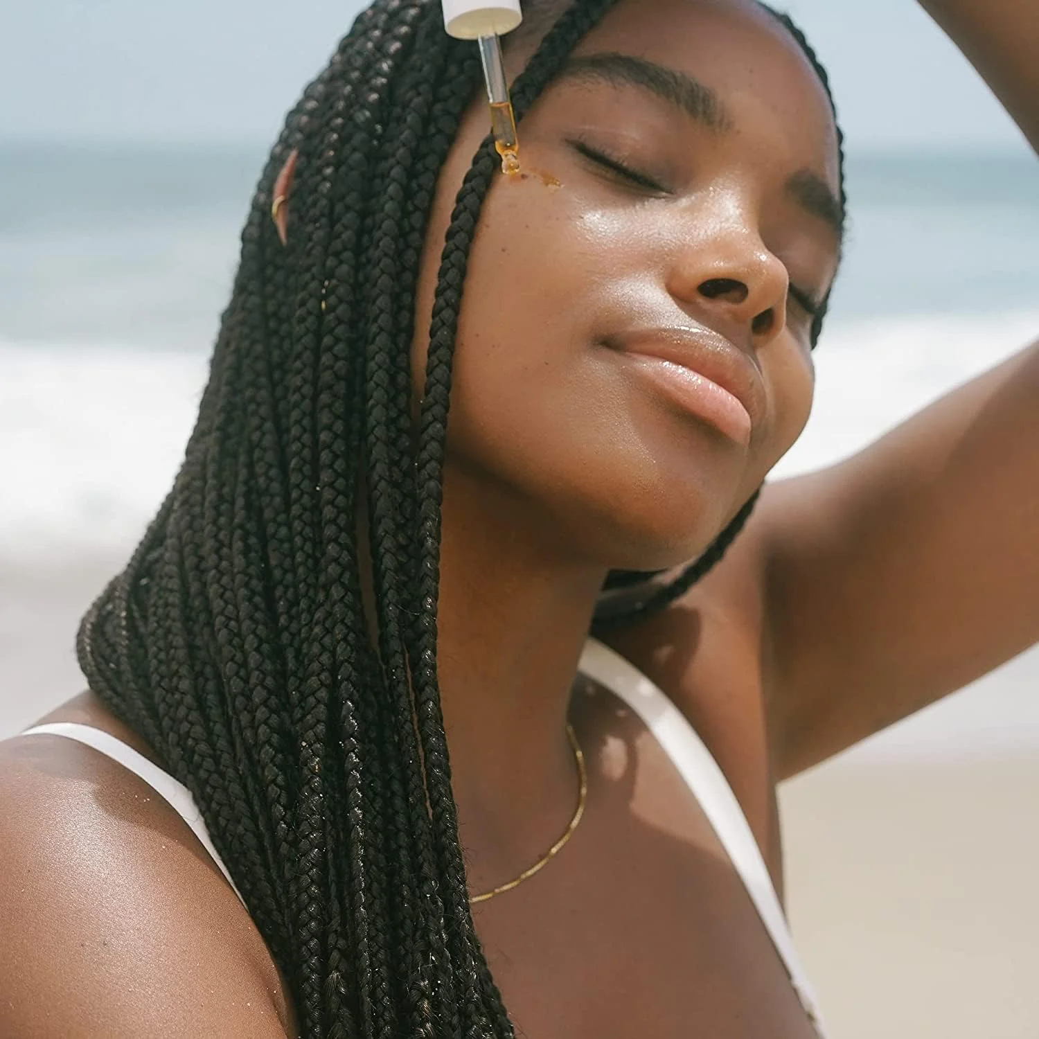Summer Fridays Heavenly Sixteen Face Oil - All-In-One Hydrating Face Oil for Dry Skin - Made with a Restorative Blend of 16 Non-Comedogenic Oils to Help Condition and Plump Skin (1 Fl Oz) - Image 3