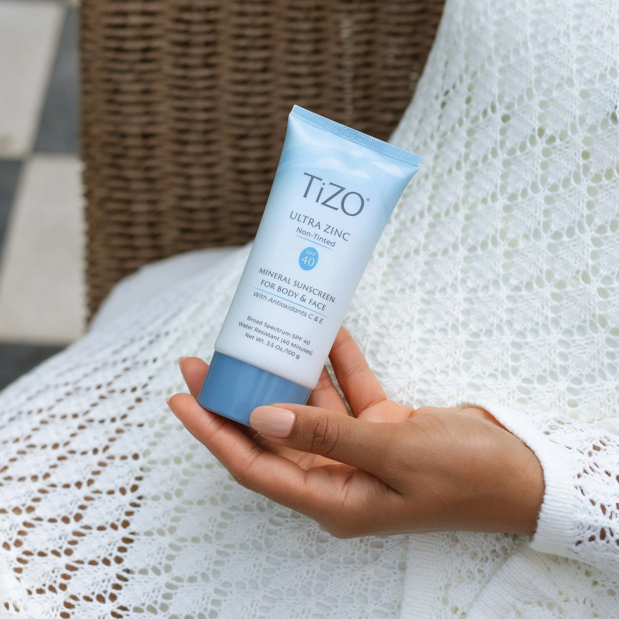 TiZO® Ultra Zinc | Non Tinted | Broad Spectrum SPF 40 for face and body | UVA and UVB protection | 20% Zinc Oxide formula | All Skin Types | 3.5 oz/100 g - Image 4