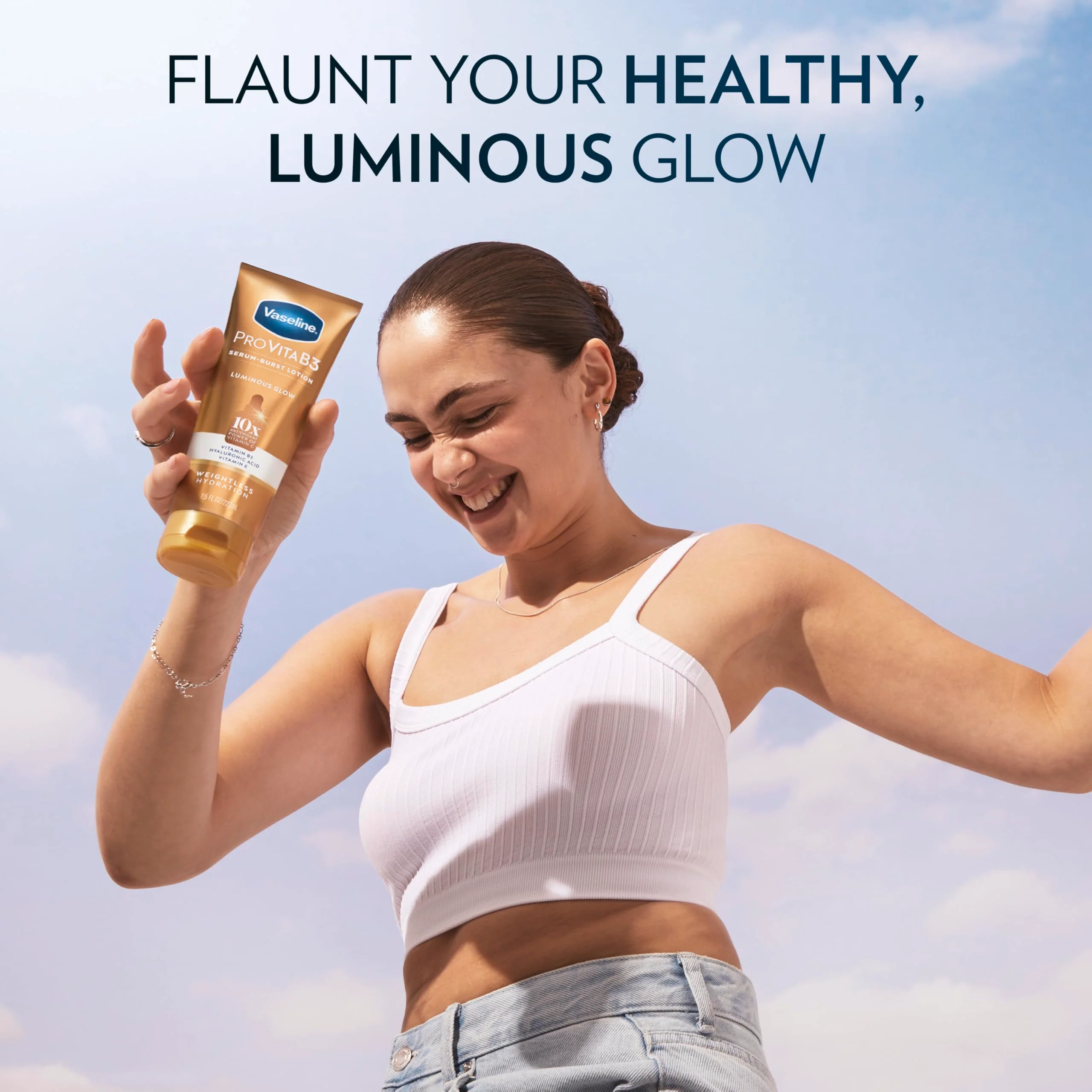 Vaseline Pro VitaB3 Serum Burst Lotion Luminous Glow Healthy, Glowing Skin, Lightweight 10x Antioxidant Power of Vitamin C with Vitamin B3, Hyaluronic Acid & Vitamin E, 7.5 Fl Oz - Image 3